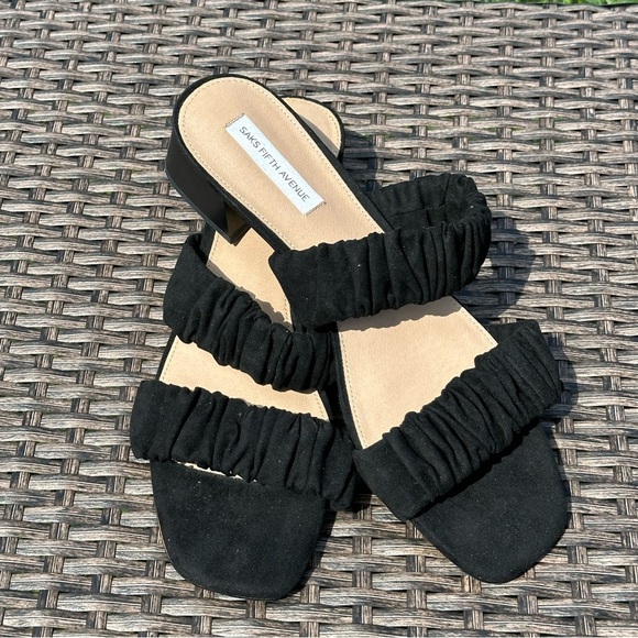 Saks Fifth Avenue Shoes - Saks Fifth Avenue Rosie Sandals (Size 9.5)